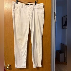 Olson Women's White Slim Jeans